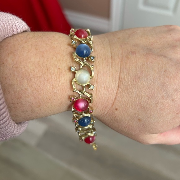 4/$100 Elegant Gold Bracelet with Red, Blue, and White Accents 🎁 - Picture 1 of 7